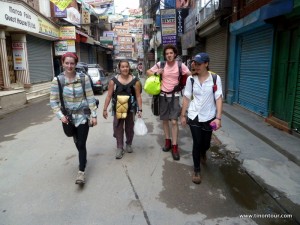 Auf ging es sehr früh von Kathmandu nach Pokhara