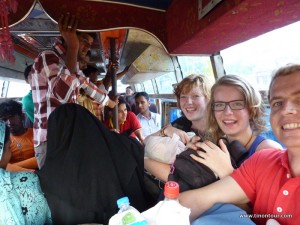 Die letzten Kilometer nach Lumbini ging es im Local-Bus voran